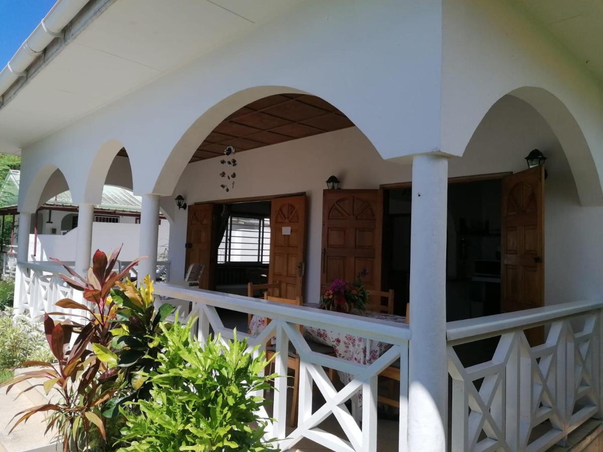 Maison De Vacanze Dom wakacyjny Baie Sainte Anne